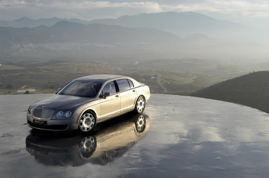  Bentley Continental Flying Spur 2005 года  (фото 7 из 51)